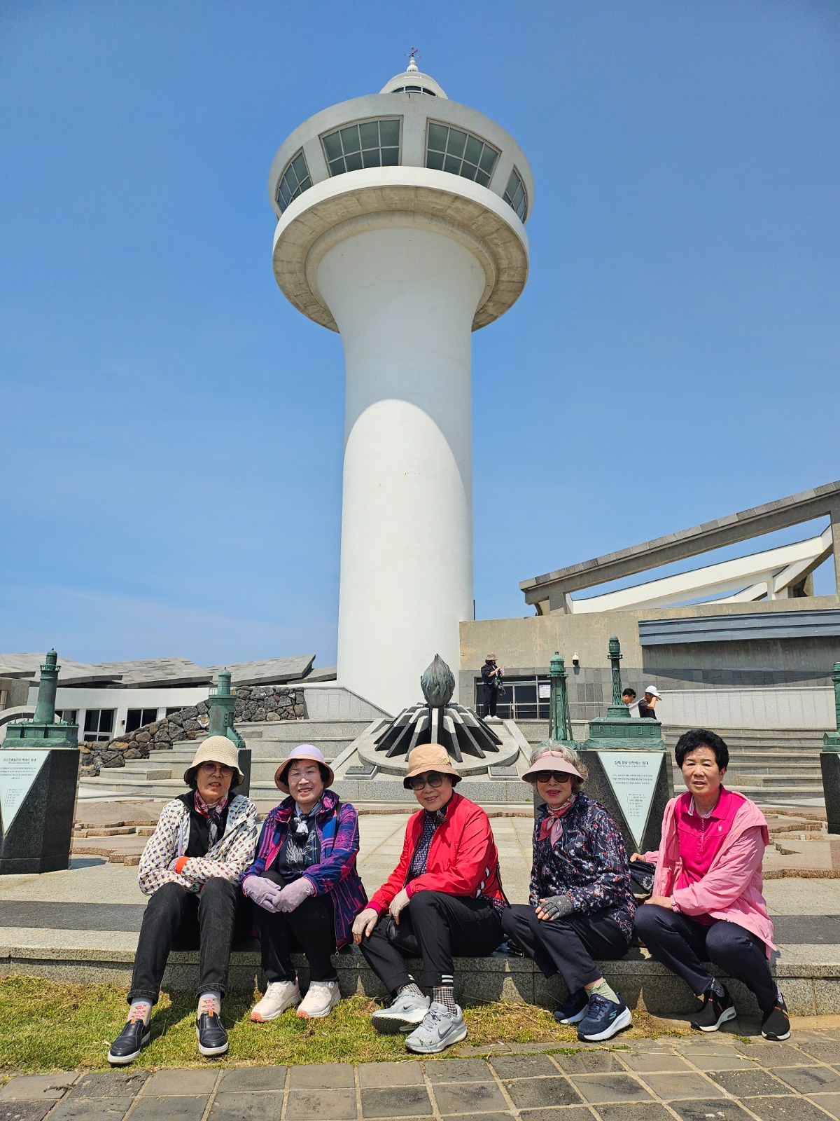 KakaoTalk_20251215_104901251_01